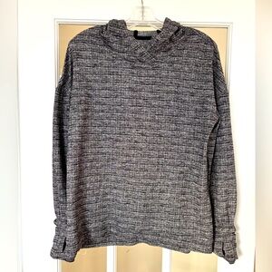 Lululemon Extra Mile Hoodie Womens Sweater Size 6-8 Gray Active Run Pullover